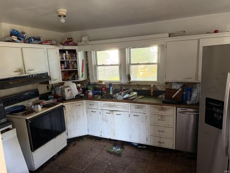 2213 N Hollywood Avenue Muncie IN 47304