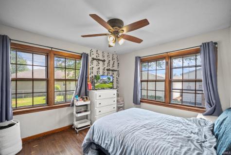 305 E 3rd Street Brookston IN 47923