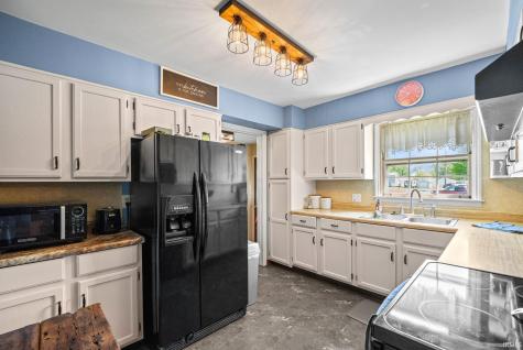 305 E 3rd Street Brookston IN 47923