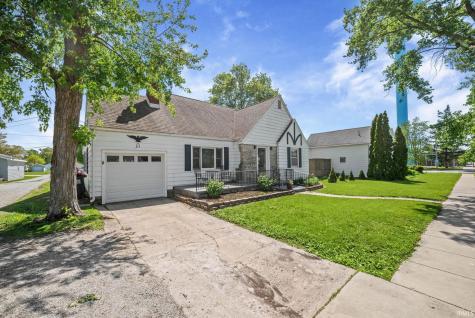 305 E 3rd Street Brookston IN 47923