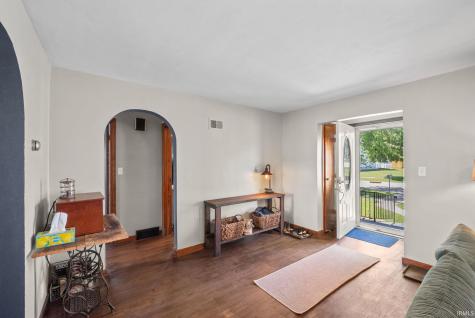305 E 3rd Street Brookston IN 47923