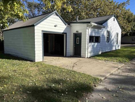 710 W Elm Street Hartford City IN 47348
