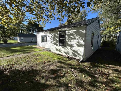 710 W Elm Street Hartford City IN 47348