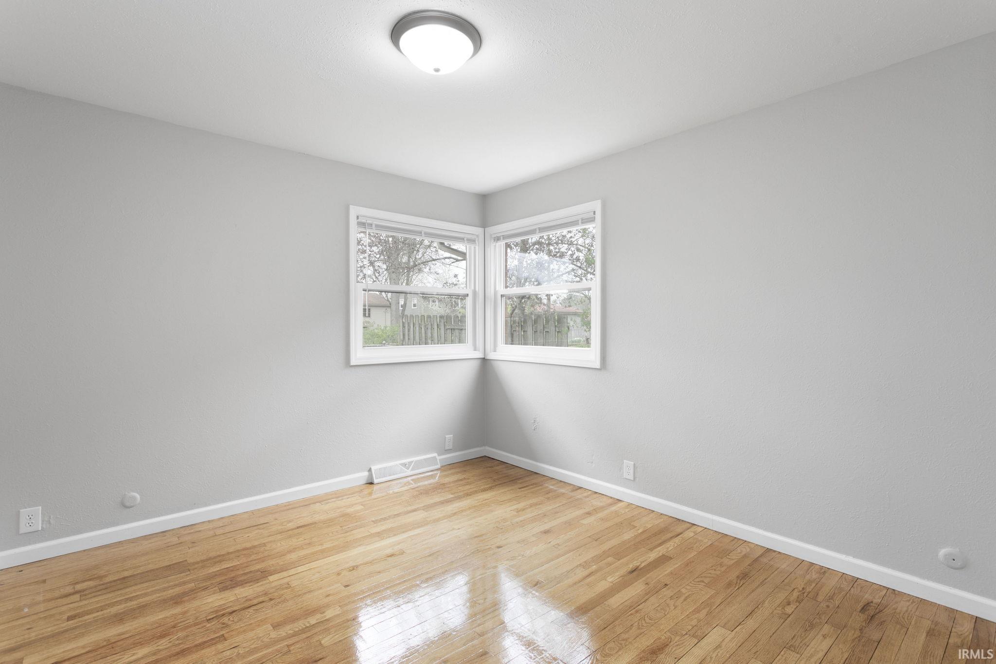 19280 Dresden Drive South Bend IN 46637