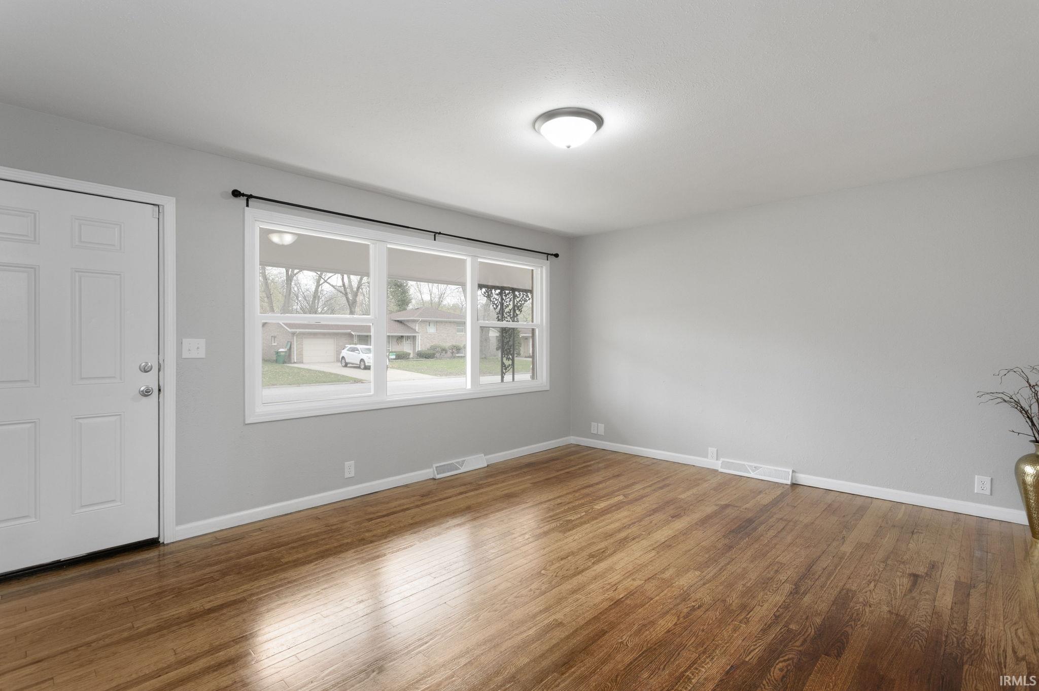 19280 Dresden Drive South Bend IN 46637