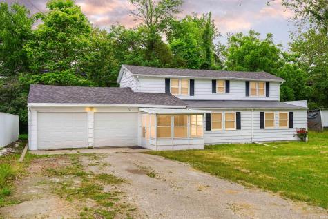 912 W Winona Avenue Warsaw IN 46580