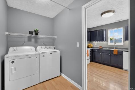 9715 Clippinger Road Evansville IN 47725