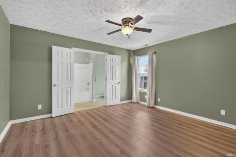 9715 Clippinger Road Evansville IN 47725