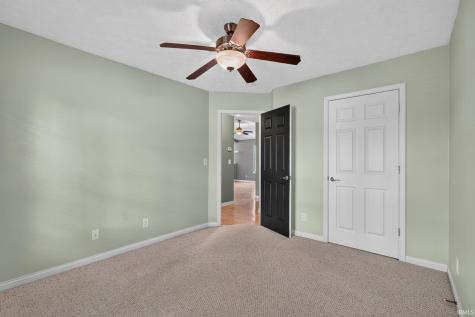9715 Clippinger Road Evansville IN 47725
