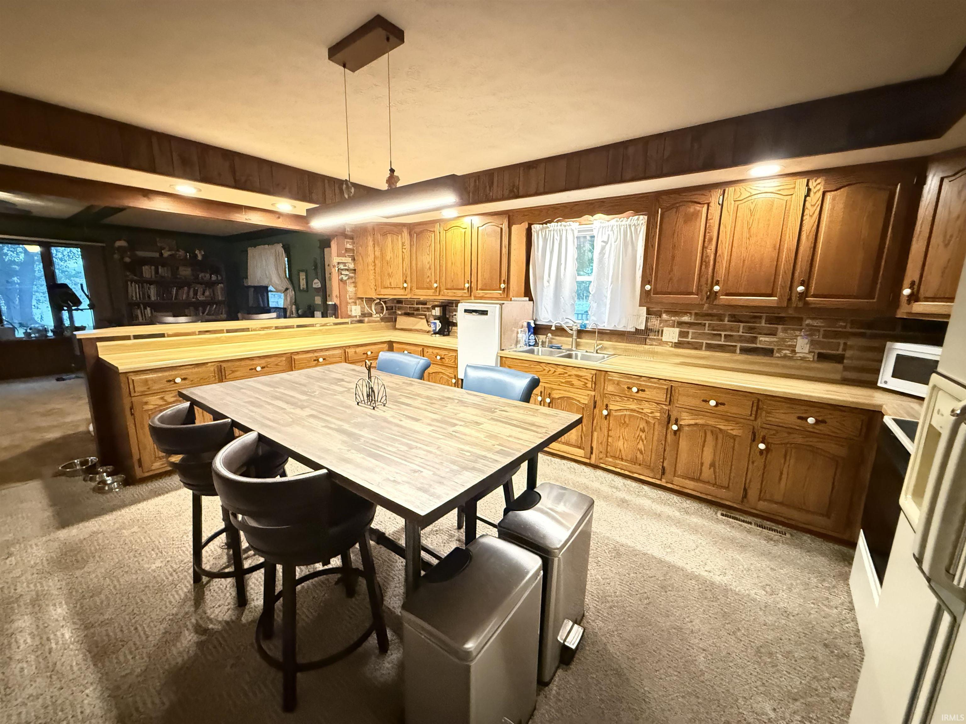 1360 S 525 E Lagrange IN 46761