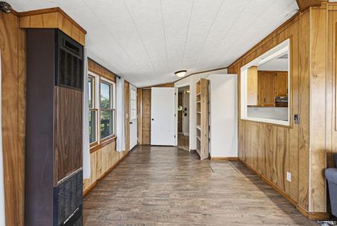 9796 N Hiawatha Lane Syracuse IN 46567