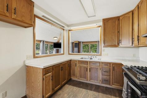 9796 N Hiawatha Lane Syracuse IN 46567