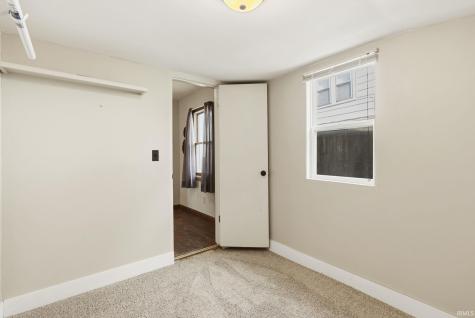 9796 N Hiawatha Lane Syracuse IN 46567