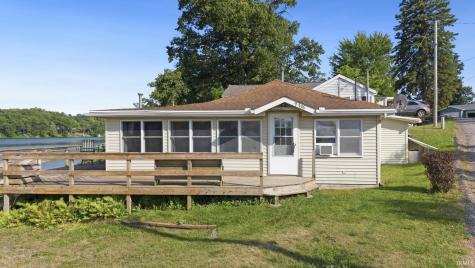 9796 N Hiawatha Lane Syracuse IN 46567