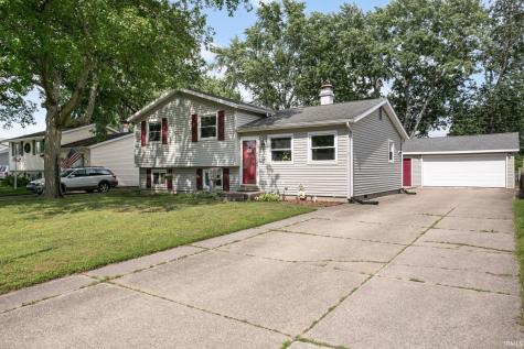 1734 Hass Drive South Bend IN 46635