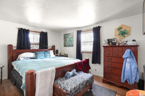 1734 Hass Drive South Bend IN 46635