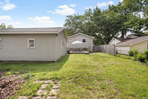 1734 Hass Drive South Bend IN 46635