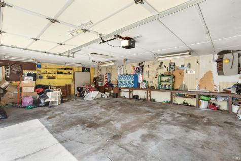 1734 Hass Drive South Bend IN 46635