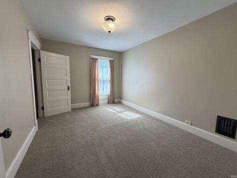 815 W 1st Street Marion IN 46952