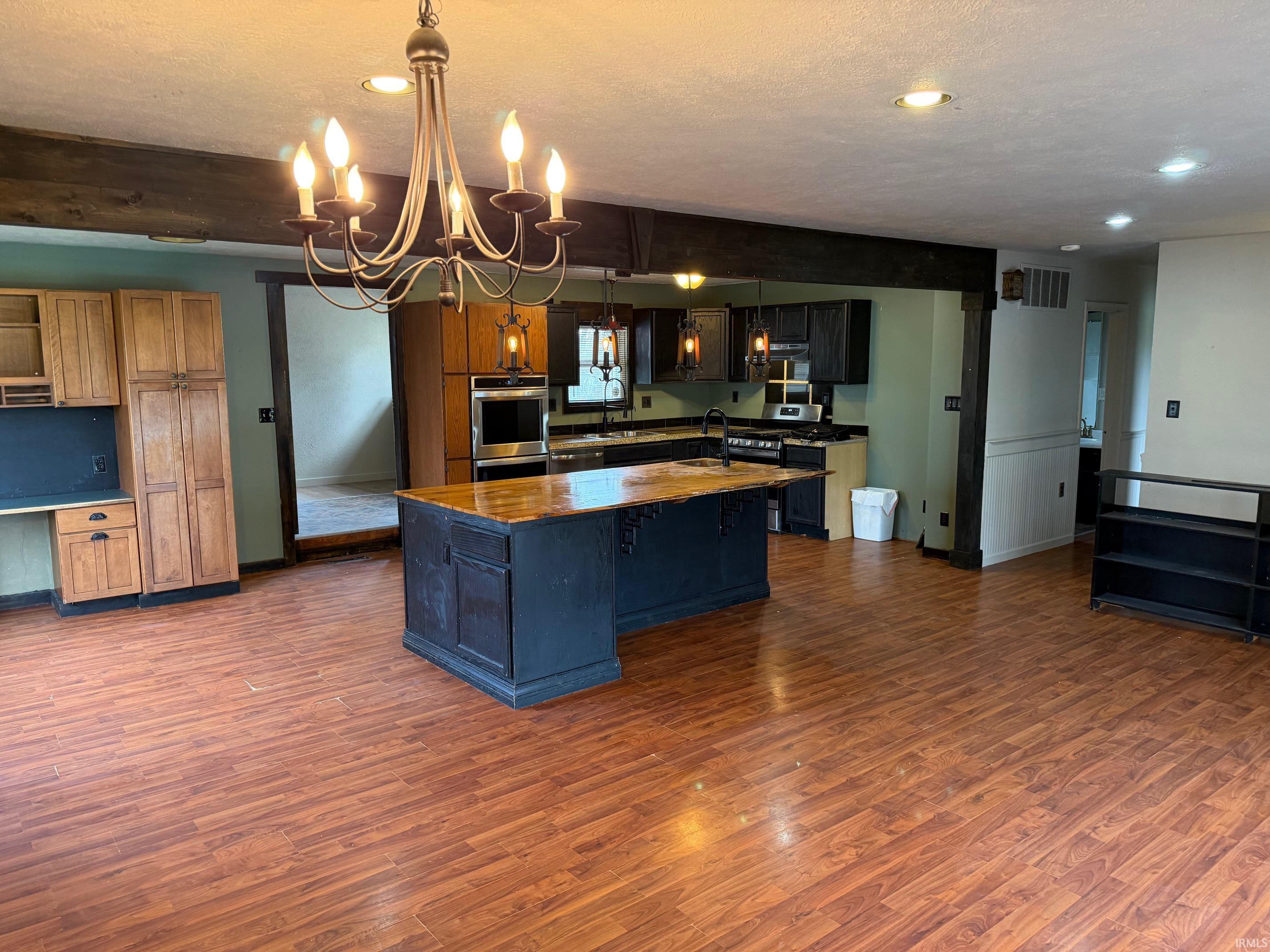 15120 Lincoln Highway Plymouth IN 46563