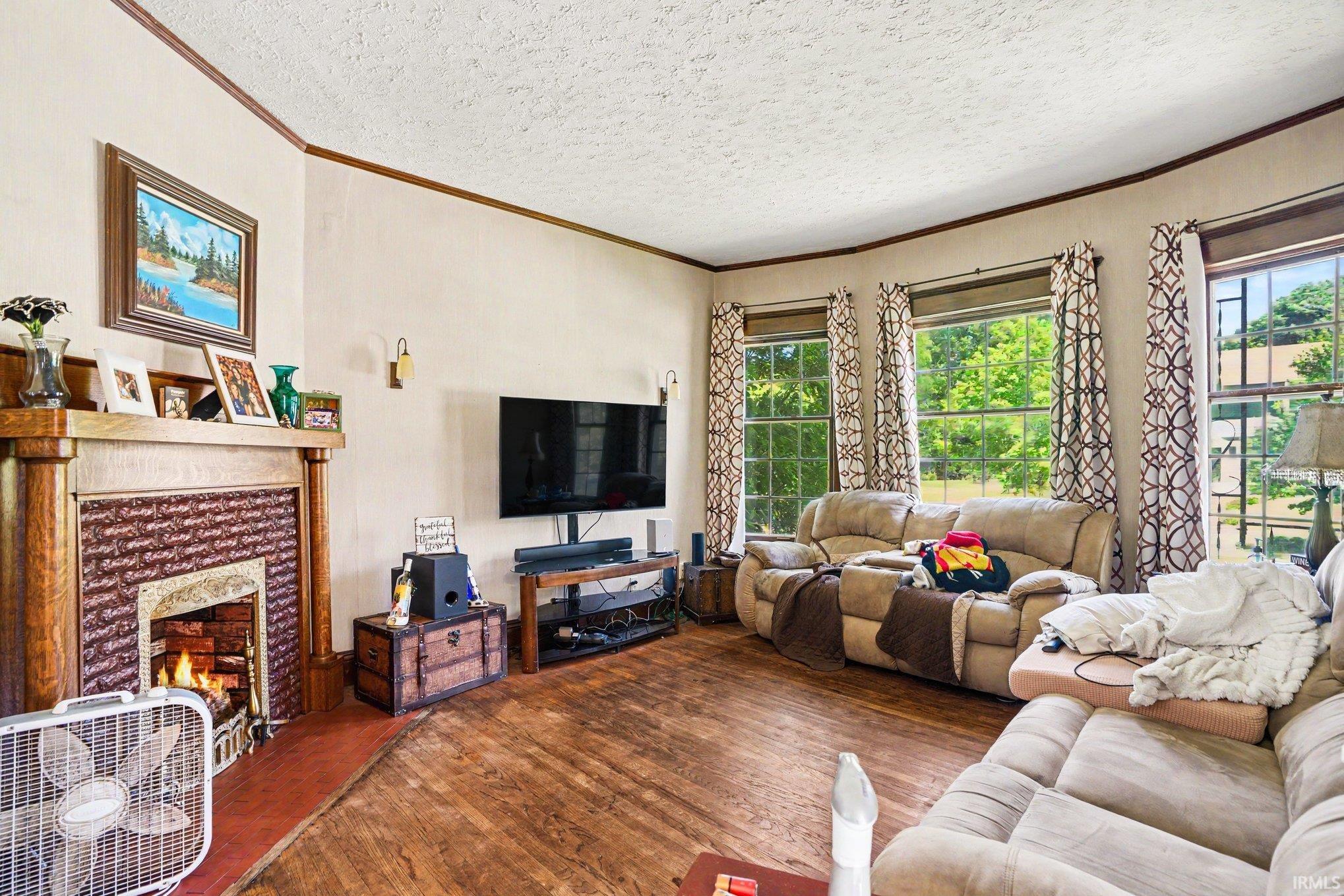 427 Calhoun Street Mishawaka IN 46545