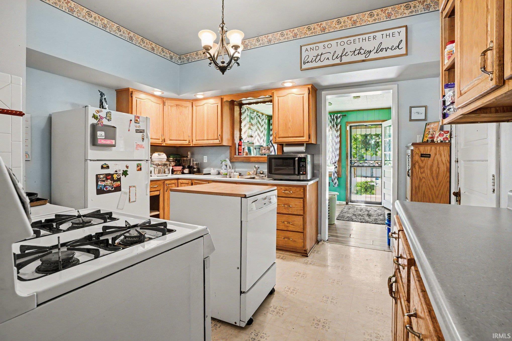 427 Calhoun Street Mishawaka IN 46545
