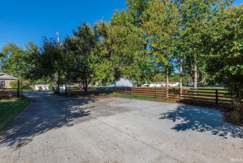 1727 S Maxwell Street Bloomington IN 47401