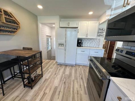 404 Capitol Street Jasonville IN 47438