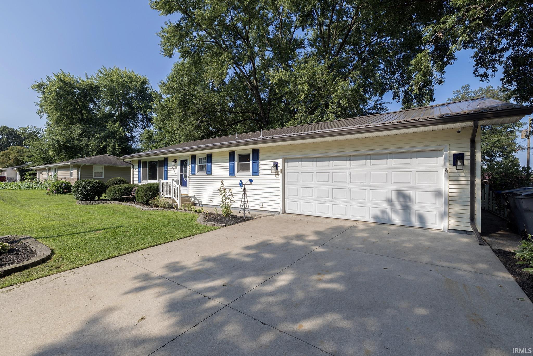 58677 Palace Lane Elkhart IN 46516