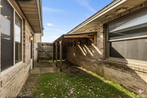 0727 S County Road 100 W Hartford City IN 47348