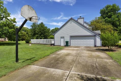 40 Blackberry Court Lafayette IN 47905