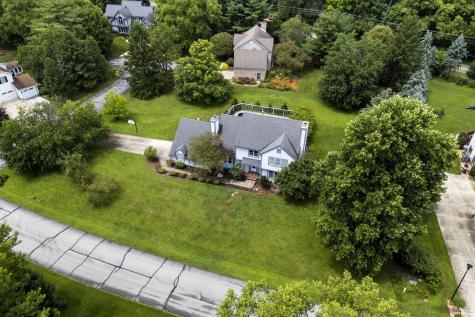 40 Blackberry Court Lafayette IN 47905