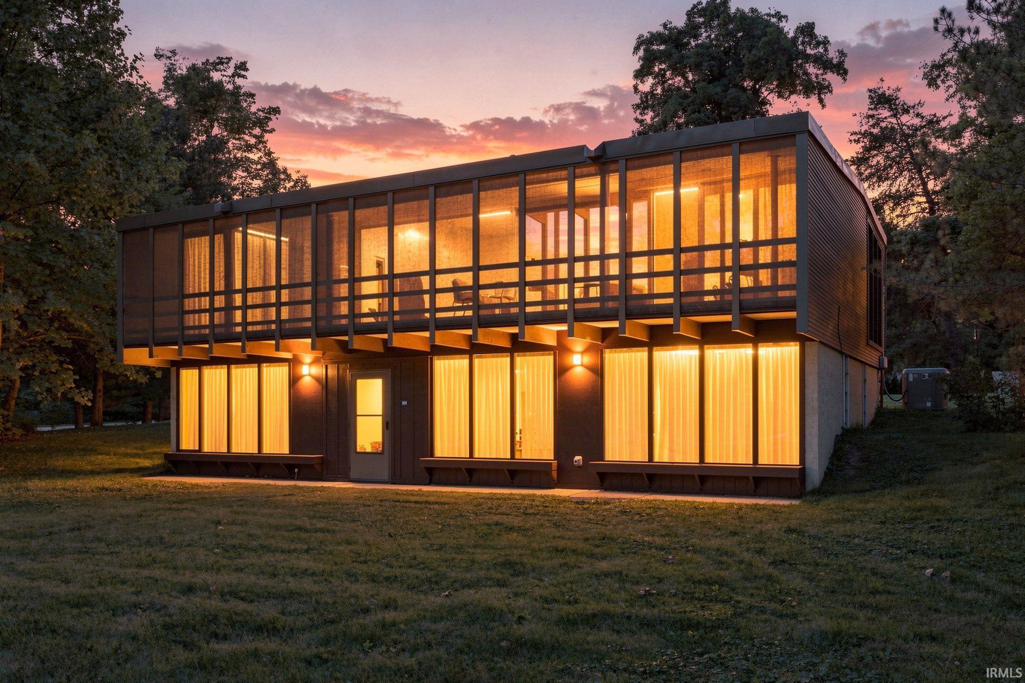 4523 Maples Road Fort Wayne IN 46816