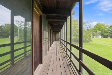 4523 Maples Road Fort Wayne IN 46816