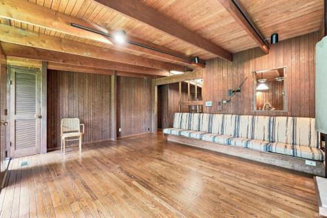 4523 Maples Road Fort Wayne IN 46816