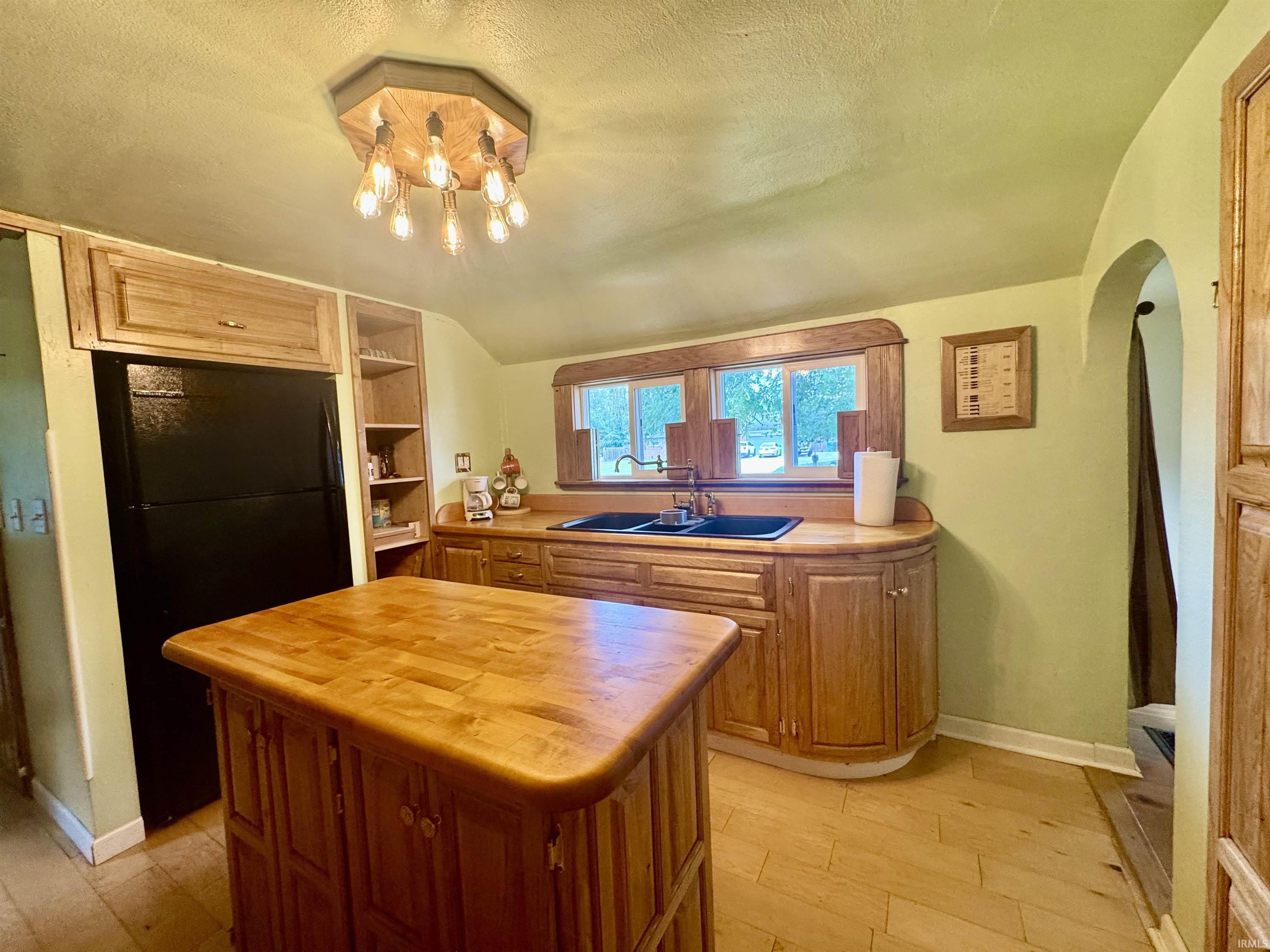 57101 Butternut Road South Bend IN 46619