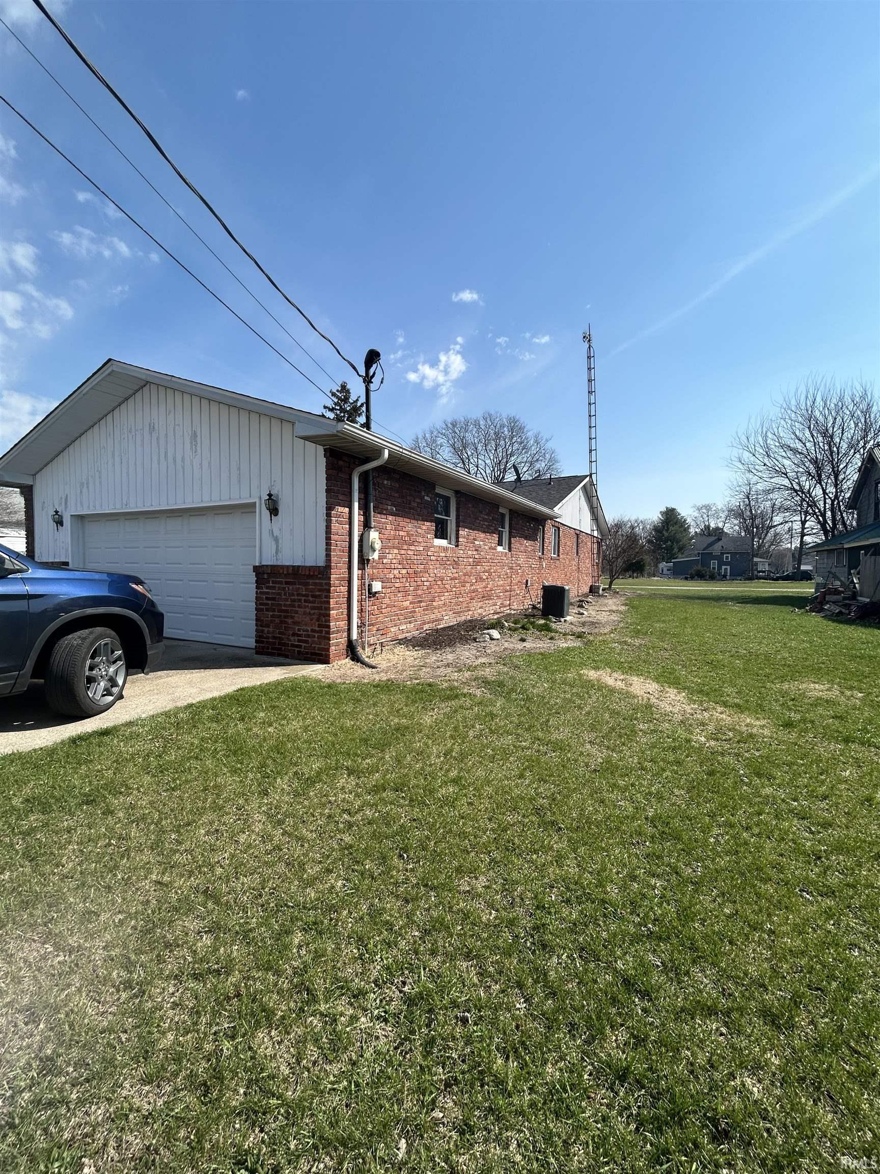 203 N Prettyman Street Knox IN 46534