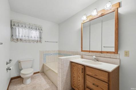 3121 Sea Lane Bremen IN 46506