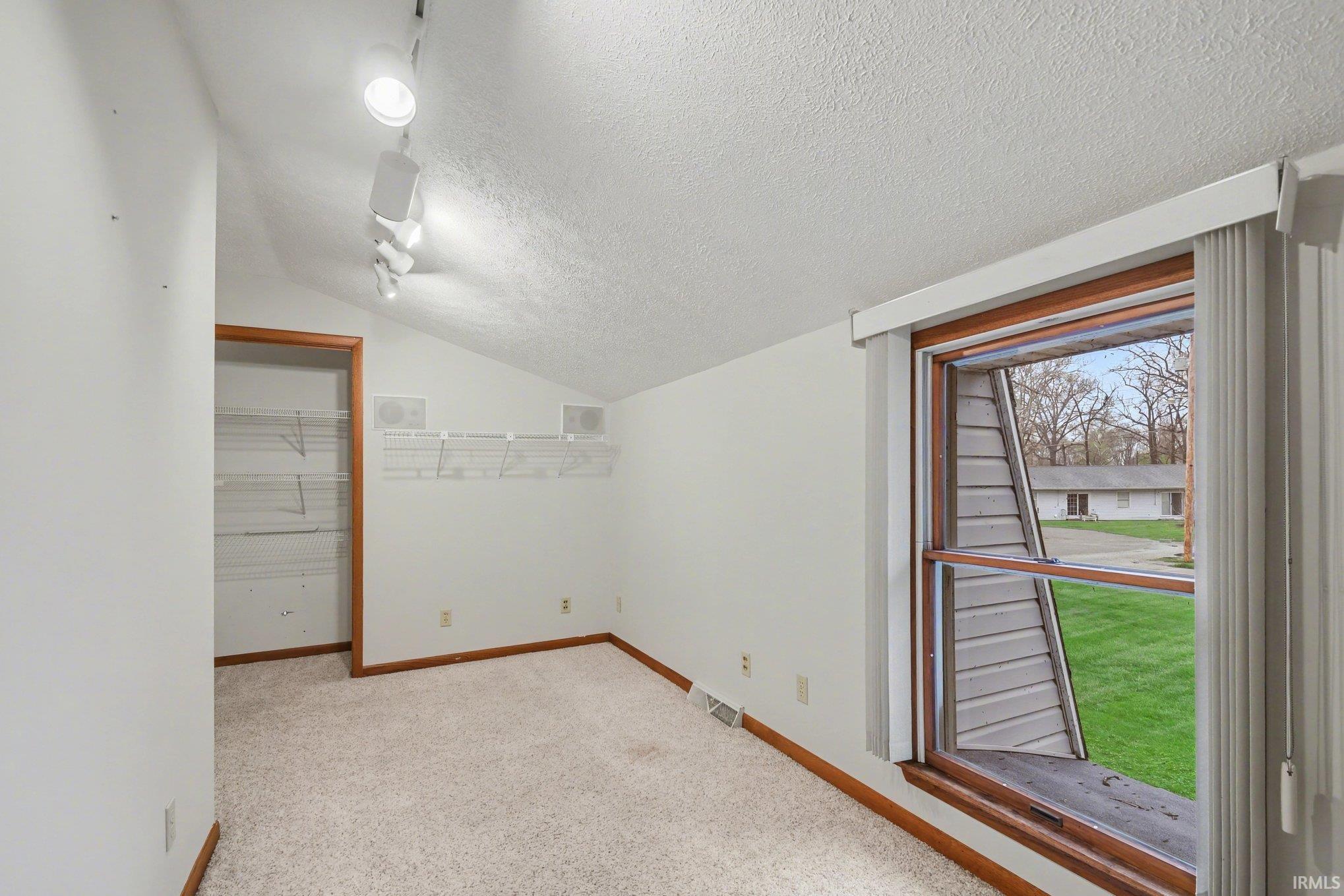 3121 Sea Lane Bremen IN 46506