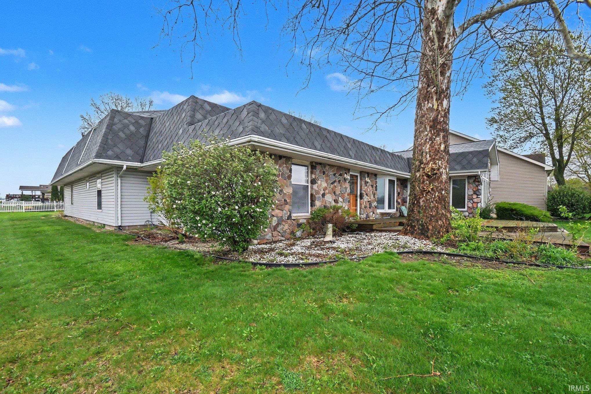 3121 Sea Lane Bremen IN 46506