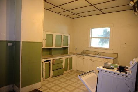 26 W Stump Street Williamsport IN 47993
