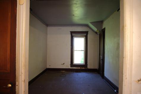 26 W Stump Street Williamsport IN 47993
