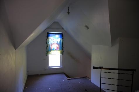 26 W Stump Street Williamsport IN 47993