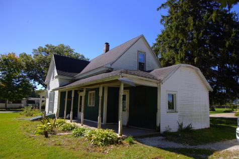 26 W Stump Street Williamsport IN 47993
