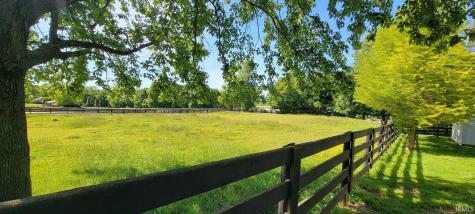 10282 E New Philadelphia Road Salem IN 47167