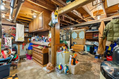 5521 N Fish Hatchery Road Columbia City IN 46725