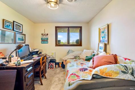 5521 N Fish Hatchery Road Columbia City IN 46725
