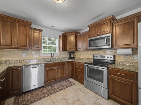 7540 Tia Court Evansville IN 47720