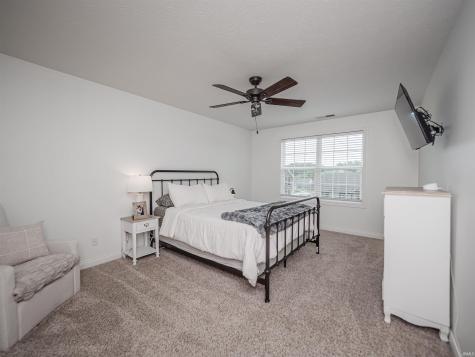 7540 Tia Court Evansville IN 47720