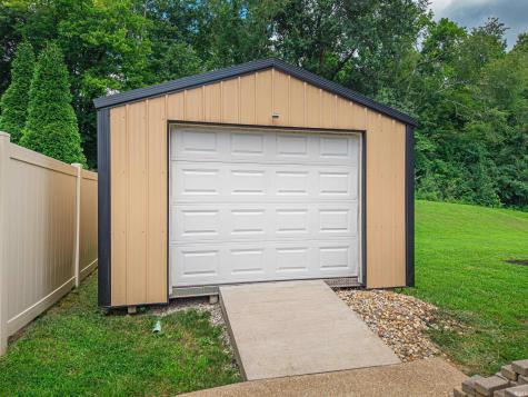 7540 Tia Court Evansville IN 47720